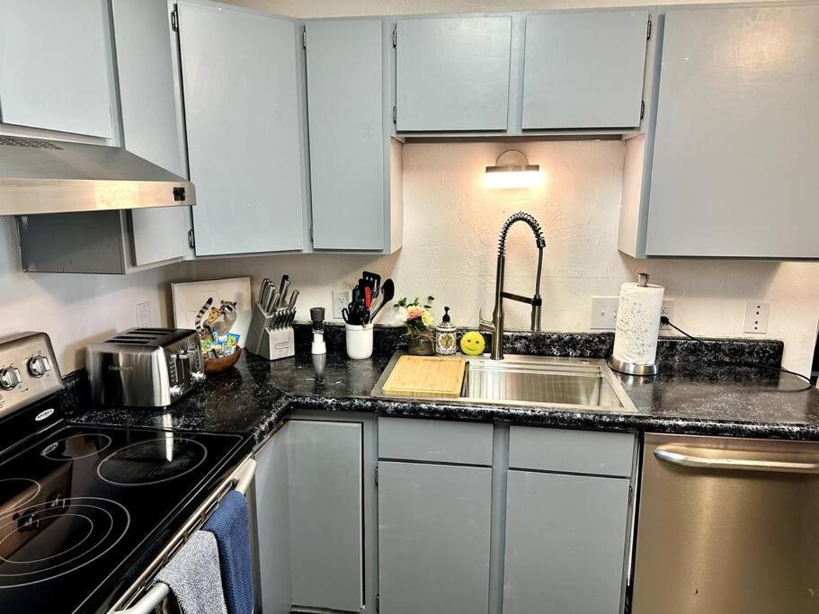 Comfortable 2Br Apt Central Фэрбанкс Экстерьер фото